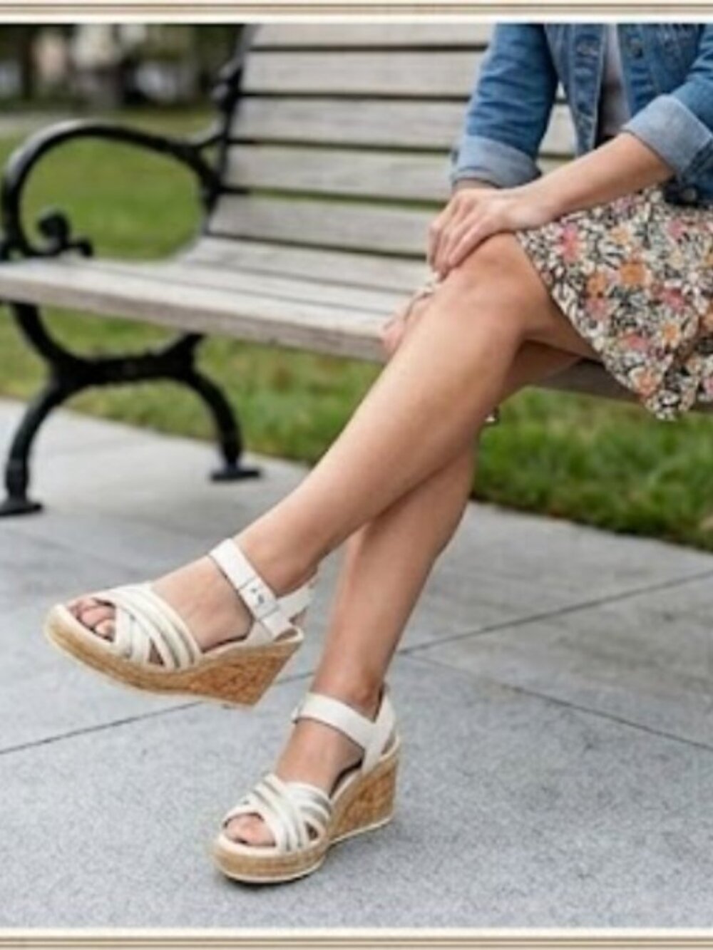 Tommy Bahama Naira Wedge Sandals Size 9 $150 - Picture 2 of 14